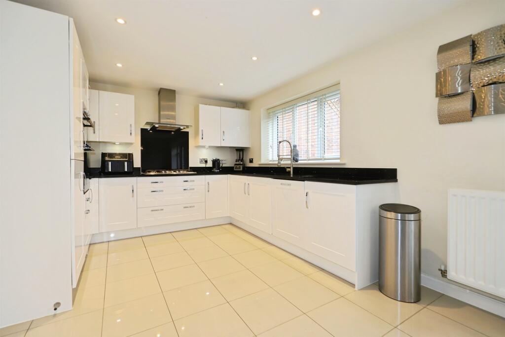 Falling Sands Close, Kidderminster - Widok 5