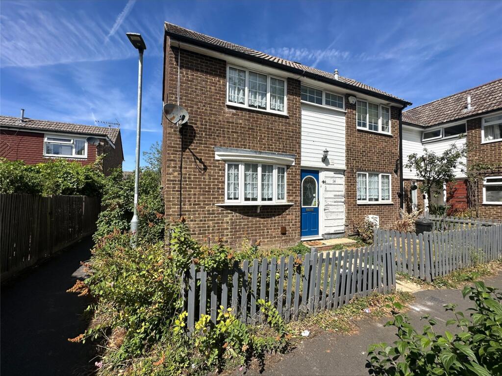 Main image of property: Vandyke, Bracknell, Berkshire, RG12