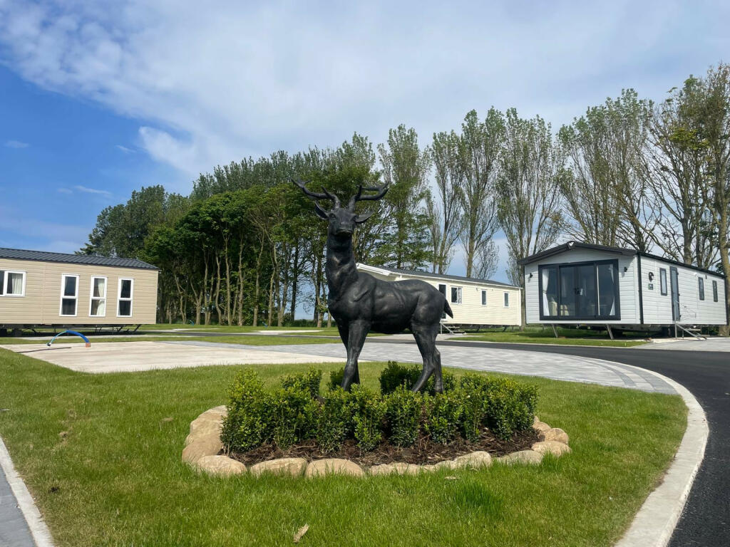 Poulton-le-Fylde, Lancashire, FY6 photo 3