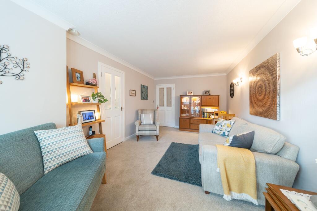 Apartment in Edinburgh, The Grange - View 5