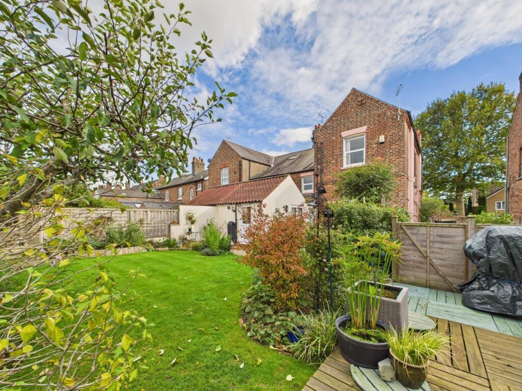 Main image of property: Lockwood Street, Driffield, YO25 6RU