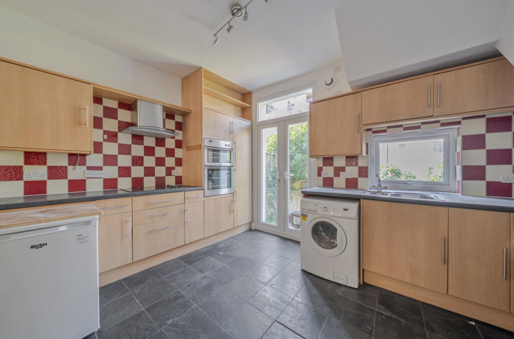 House in Brighton, Queen's Park - View 4