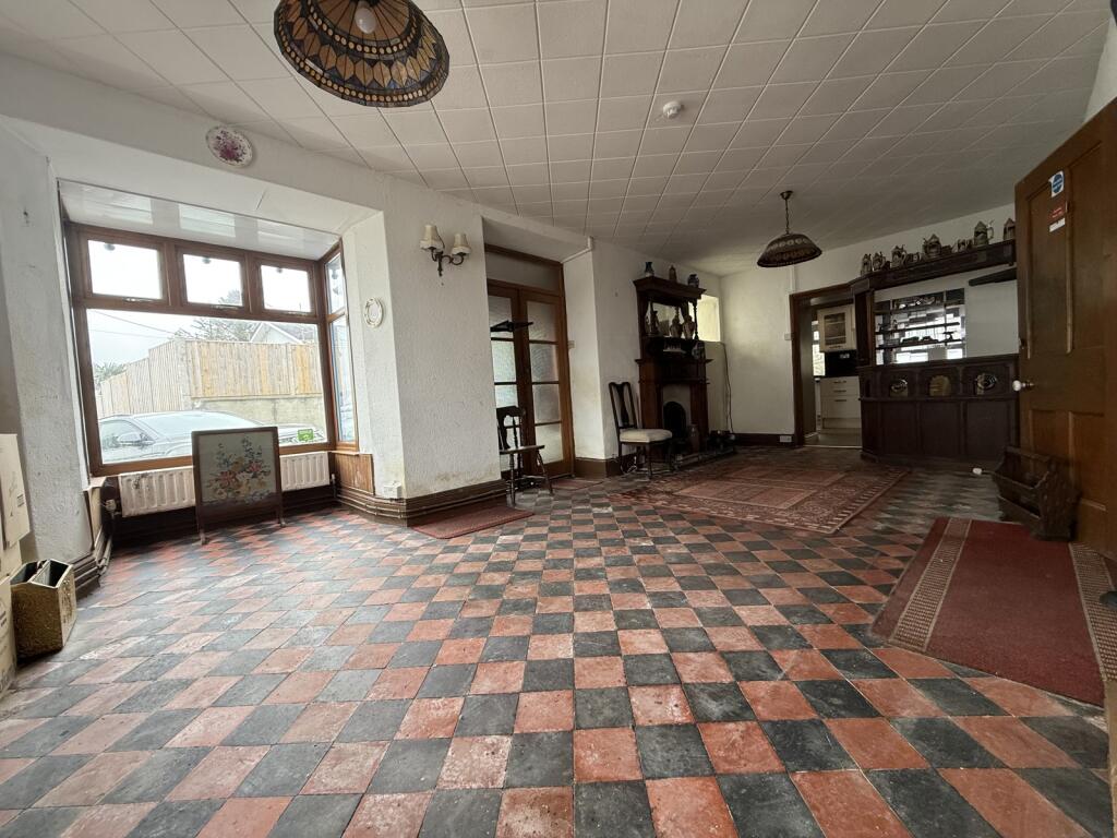 House in Saundersfoot, Pembrokeshire - More