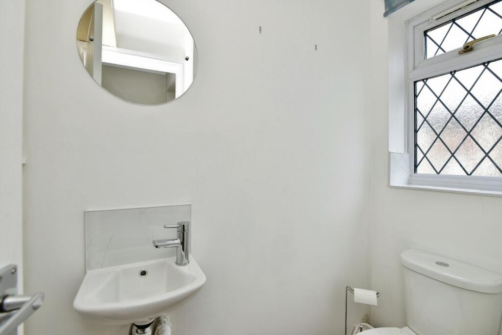 House in Stoke-on-Trent - More
