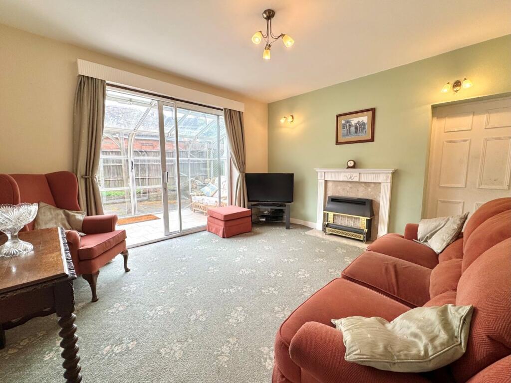 House in Melton, Leicestershire - More