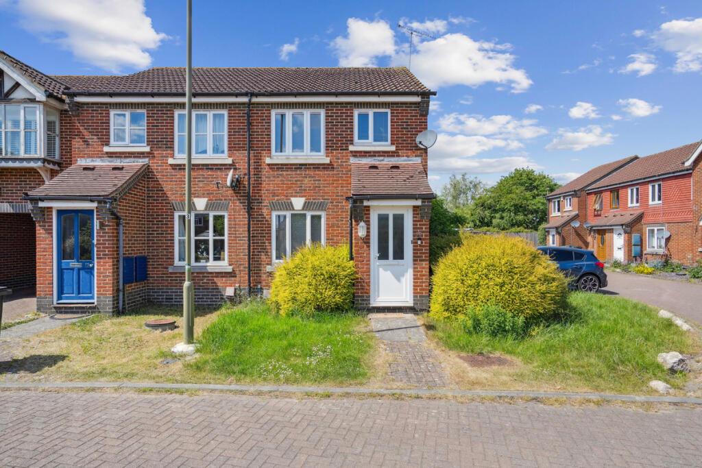 Main image of property: Lea Grove, Didcot, OX11