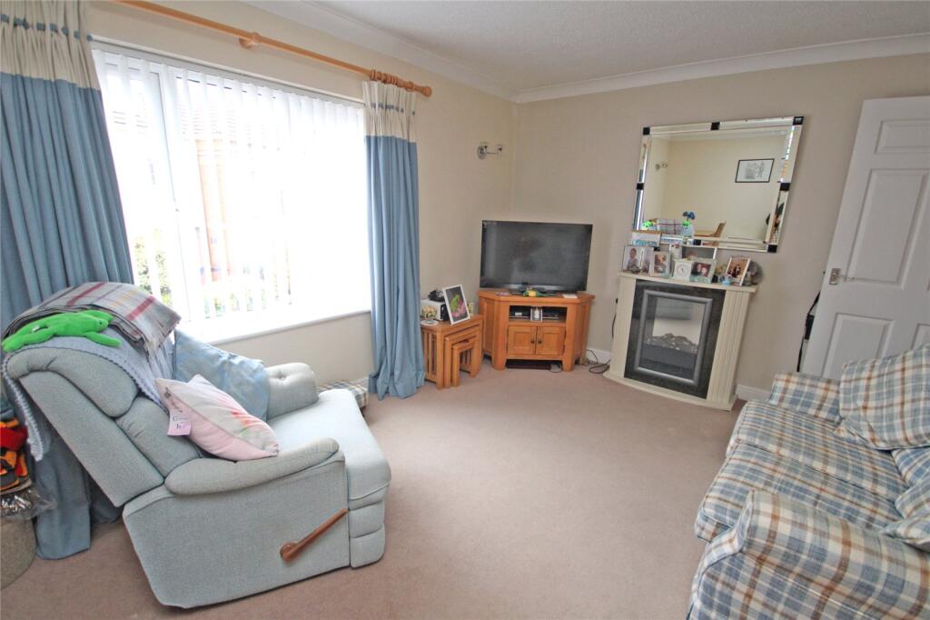 Apartment in New Forest, New Milton - View 3