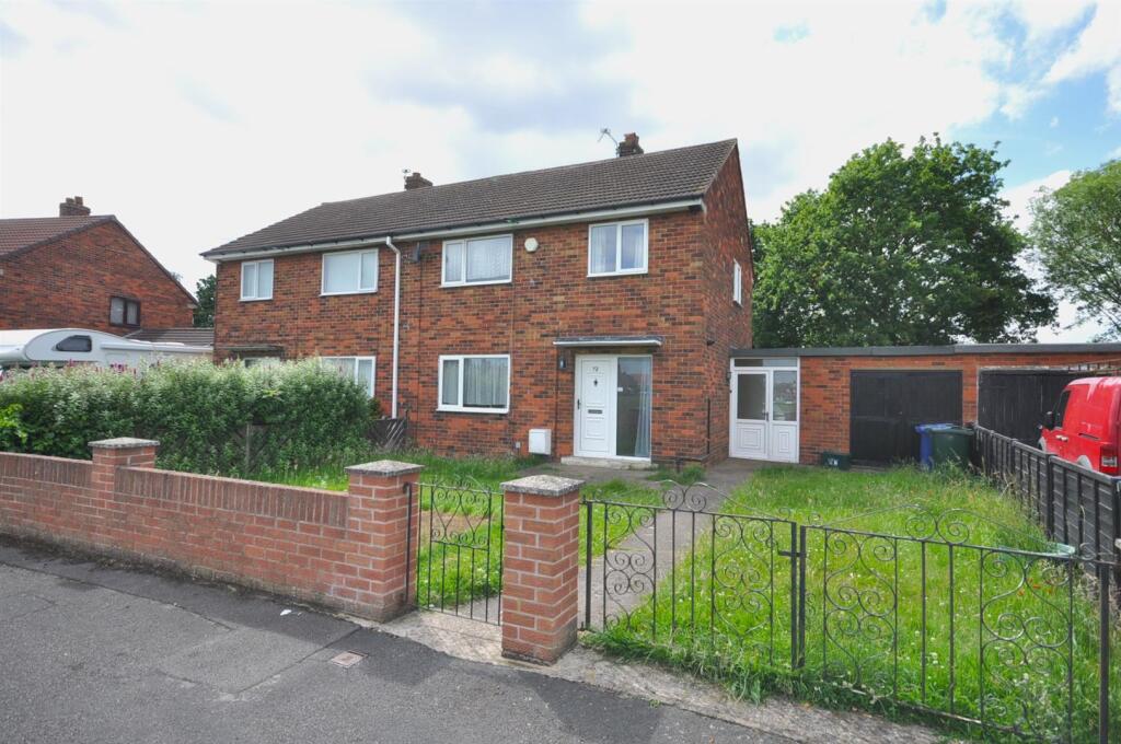 Main image of property: Hawthorne Road, Thorne, Doncaster, DN8