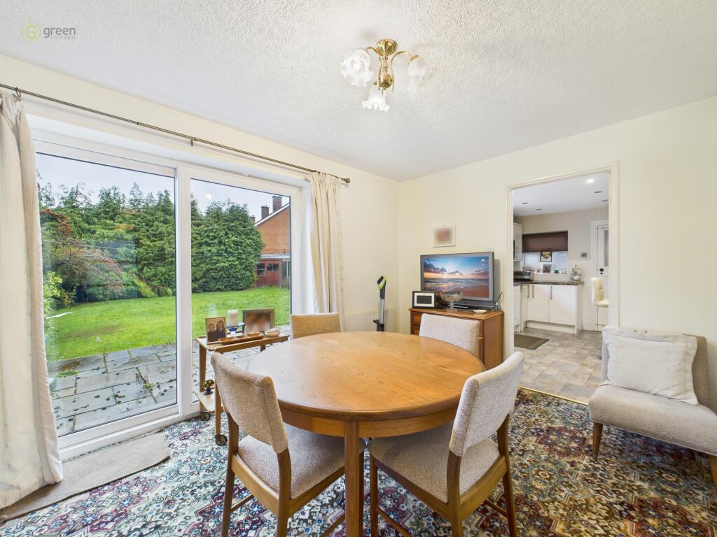 Eachelhurst Road, Walmley, Sutton Coldfield, B76 photo 4