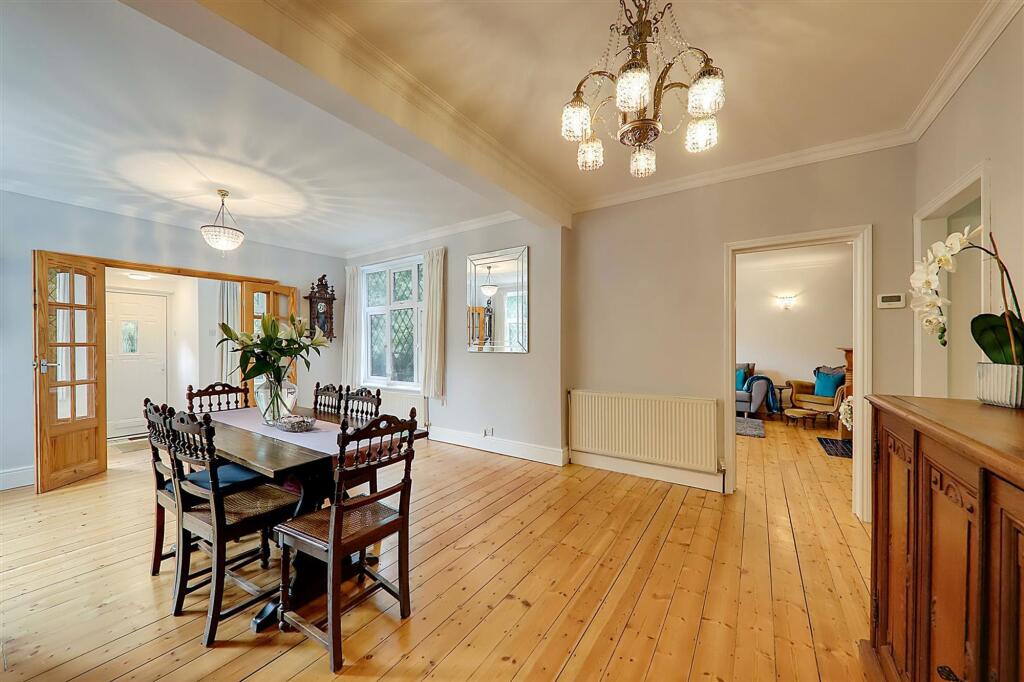 House in Brighton - View 5