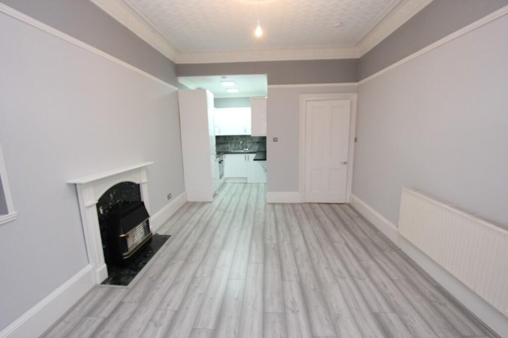 Apartment in Glasgow - View 5