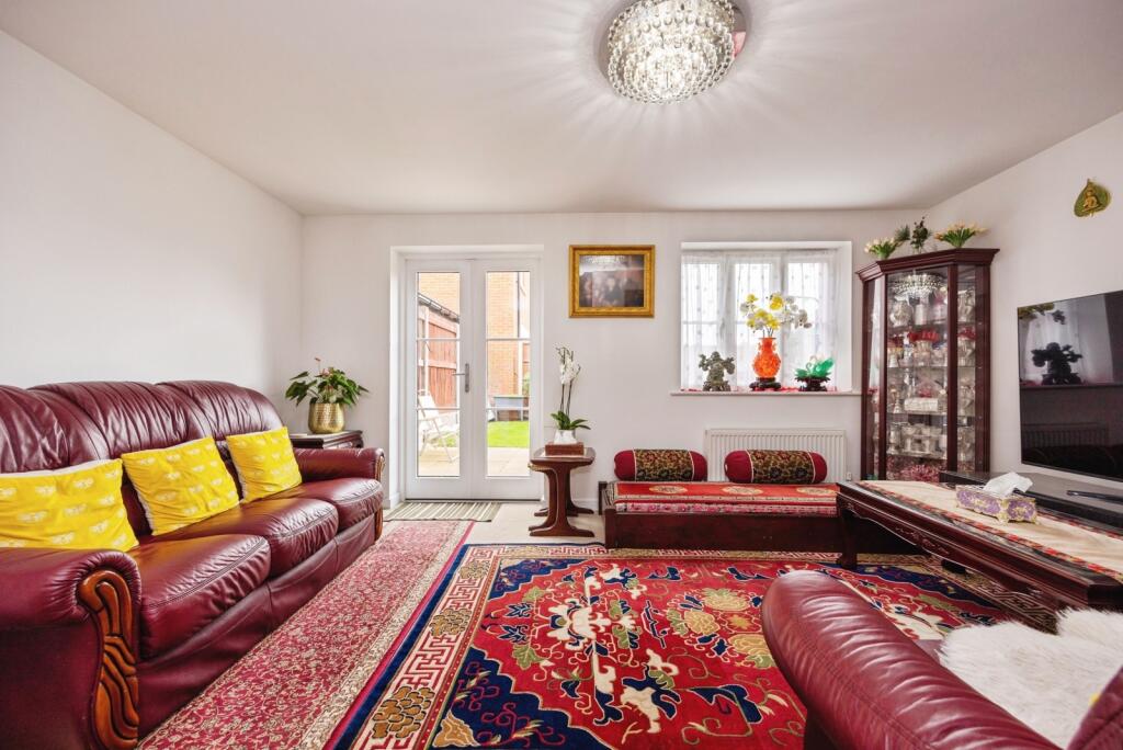 House in Aldershot, Gun Hill Park, North Town - View 3