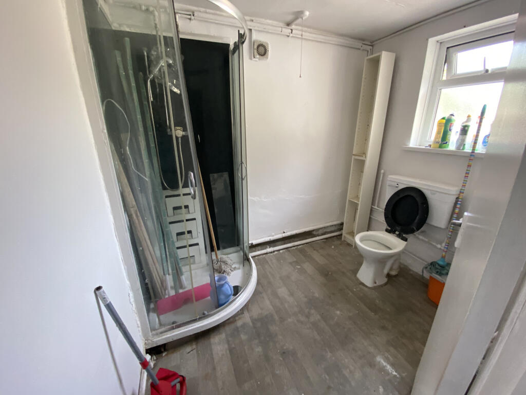 Additional image 7 of Leeds Road, Bradford, West Yorkshire, BD3