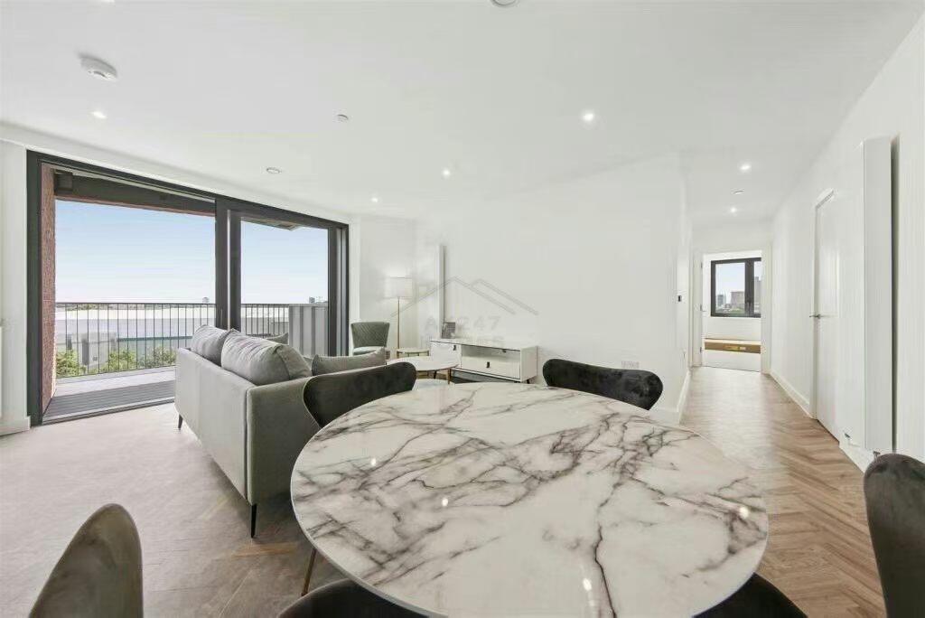 Apartment in London - View 2
