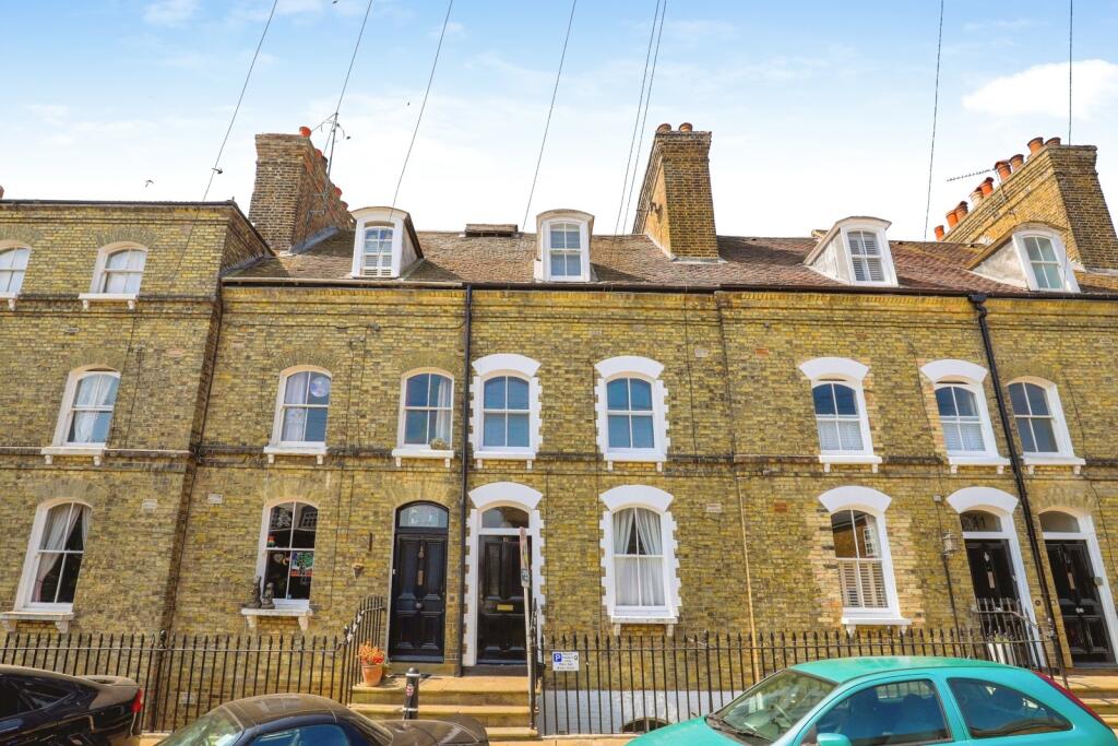 Main image of property: The Terrace, Rochester, Kent, ME1