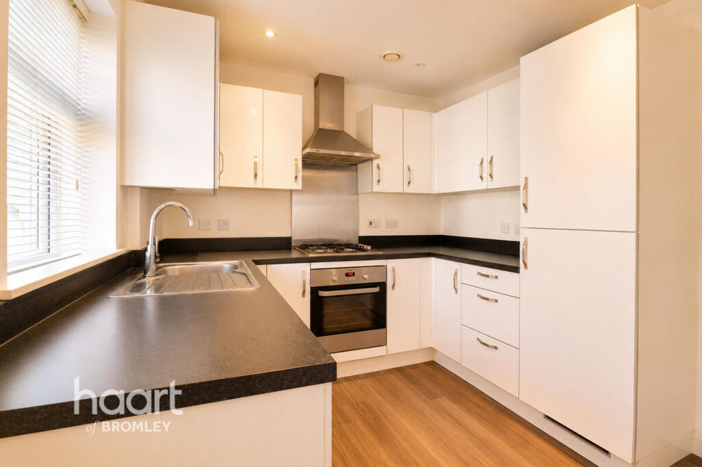 Apartment in London - More