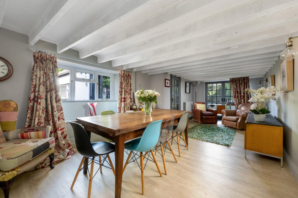 House in South Kesteven, Newstead, Uffington - View 4
