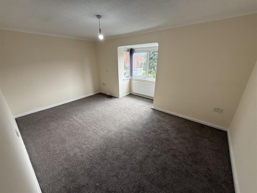 Apartment in Preston - View 2