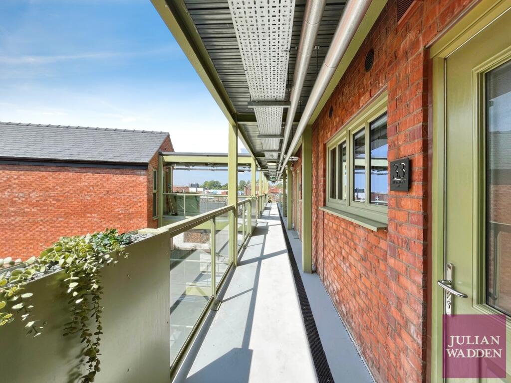 Main image of property: Churchgate, Stockport, SK1