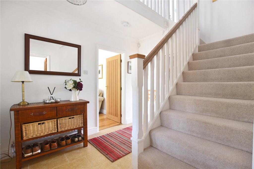 House in Dartford - View 4
