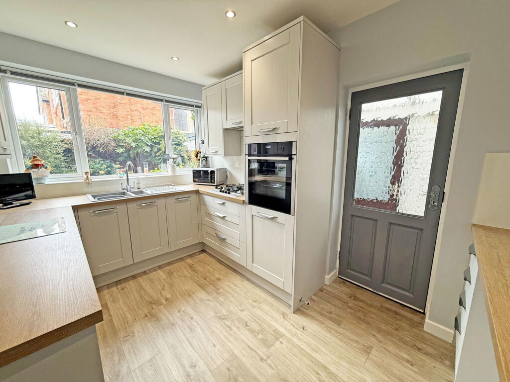 Additional image 3 of Littleshaw Lane, Wythall, B47 6EU