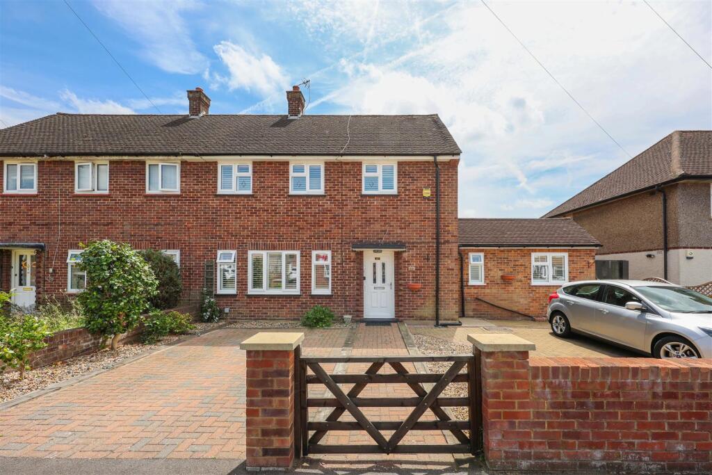 Main image of property: Ashwood Avenue, Hillingdon, UB8