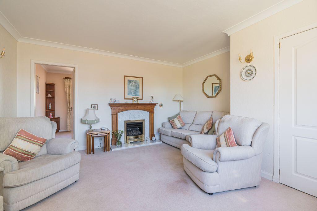 House in Edinburgh, Wester Broom, South Gyle - View 3