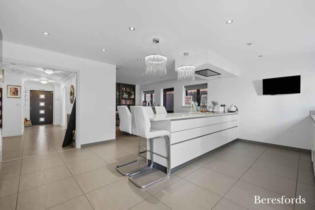 House in Chelmsford - View 3