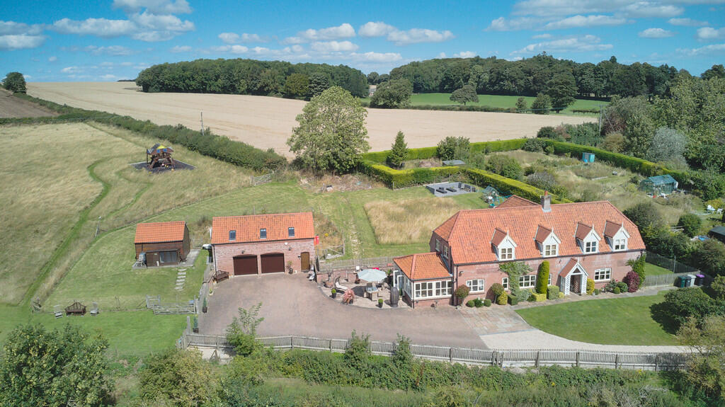 Main image of property: Welton-le-Wold, Louth LN11 0QT