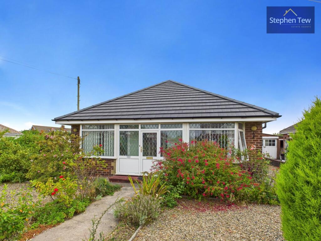 2-bed house on Leach Lane, Lytham St. Annes, FY8, £270,000