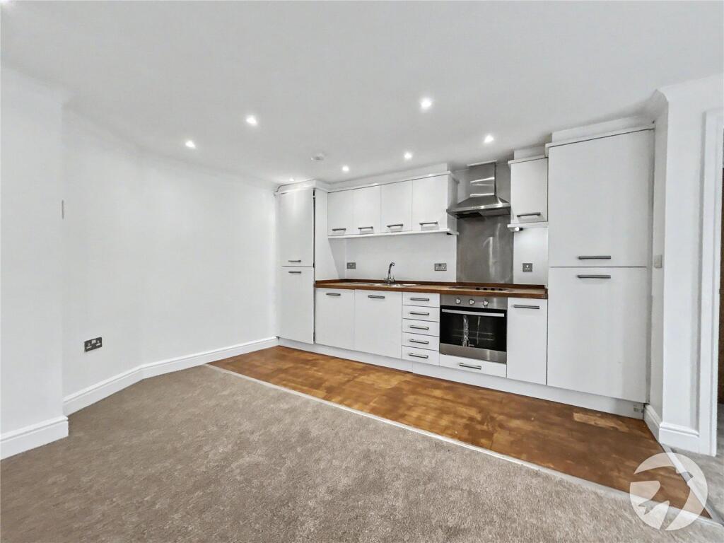 Main image of property: Foots Cray High Street, Sidcup, DA14