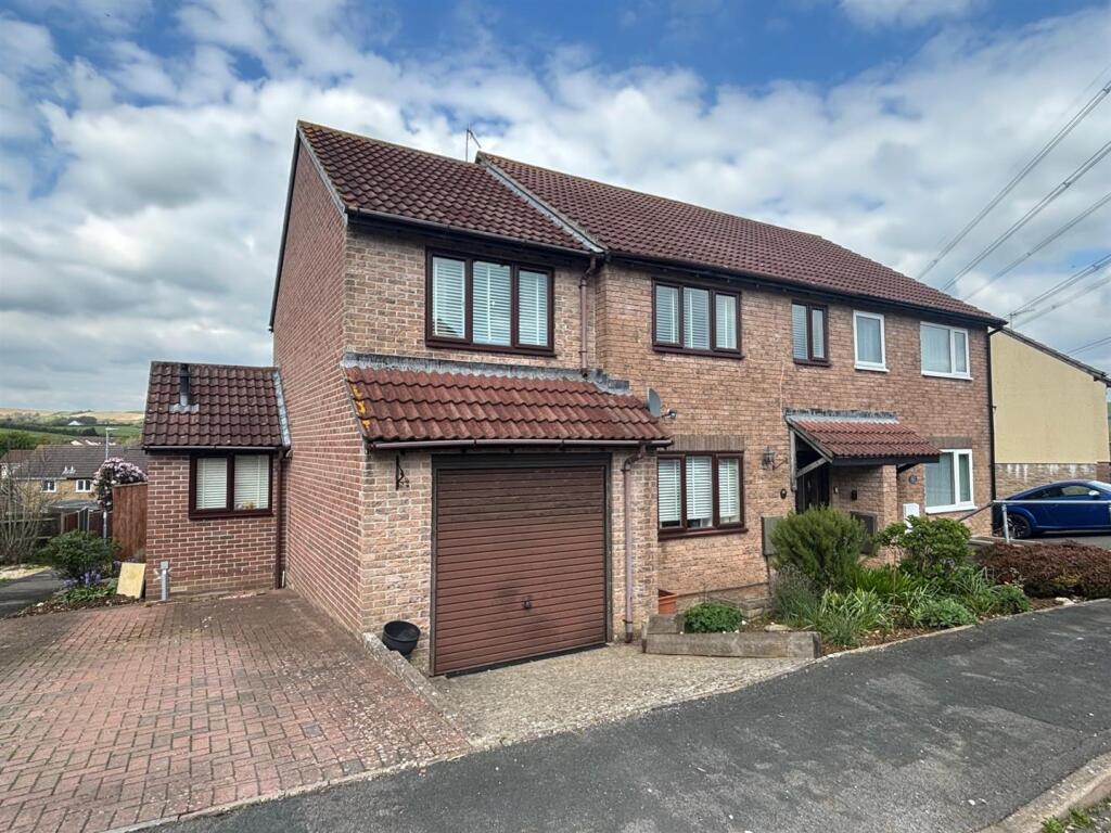 Main image of property: The Finches, Weymouth