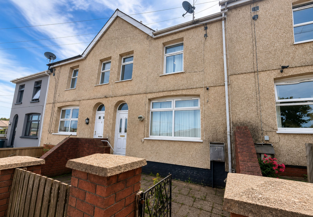 Main image of property: Hillside Avenue, Markham, NP12