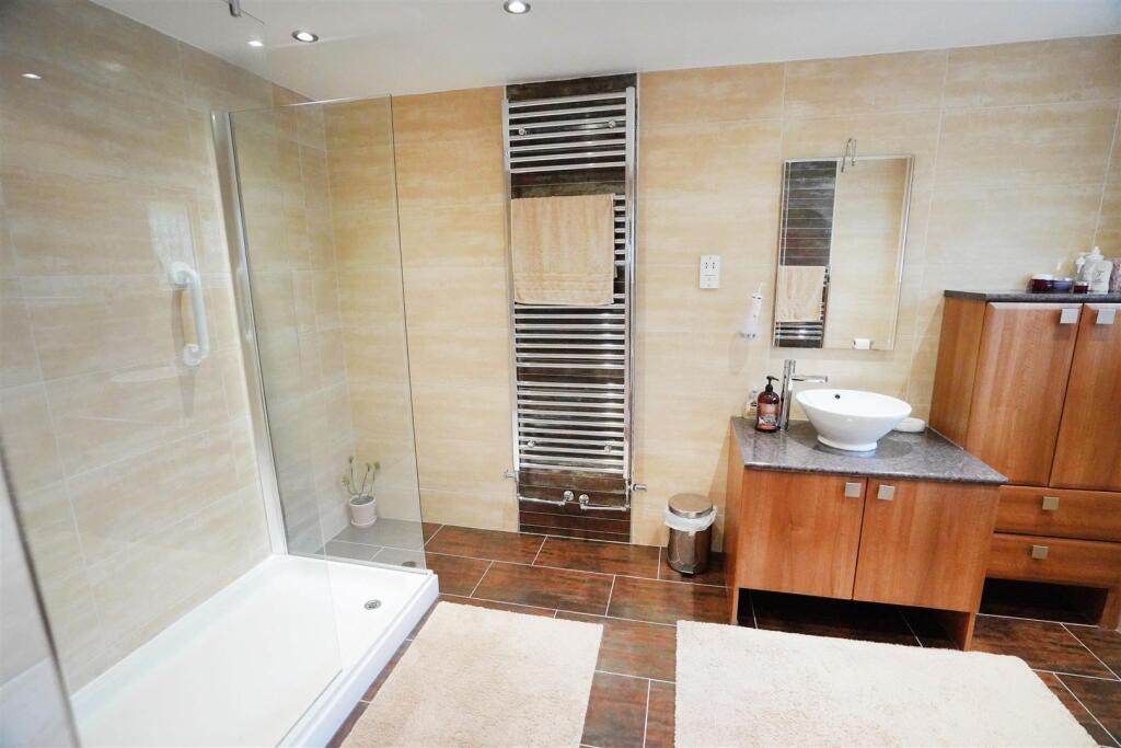House in Bolton, Montcliffe, Horwich - More