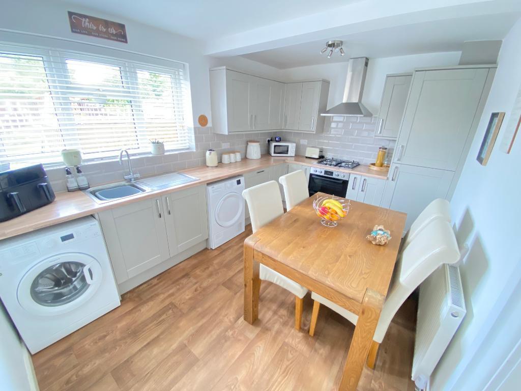Corneville Road, Bucknall, Stoke On Trent, ST2 9ET photo 4