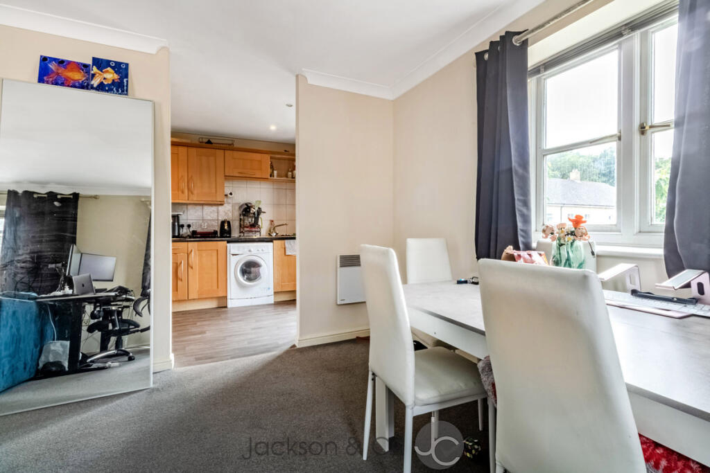 Apartment in Colchester - View 4
