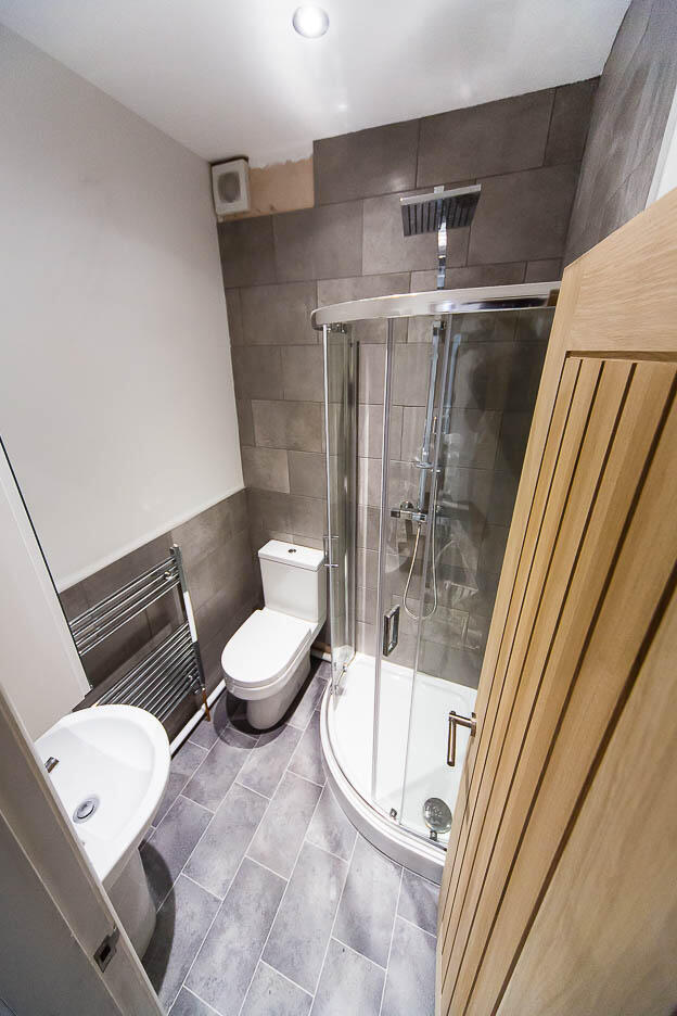 6 bedroom terraced house for rent