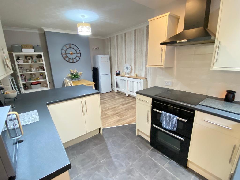 Werrington Road, Bucknall, Stoke On Trent, ST2 9AL photo 4
