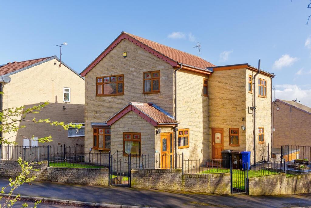 Main image of property: Aylesbury Crescent, Wincobank, Sheffield