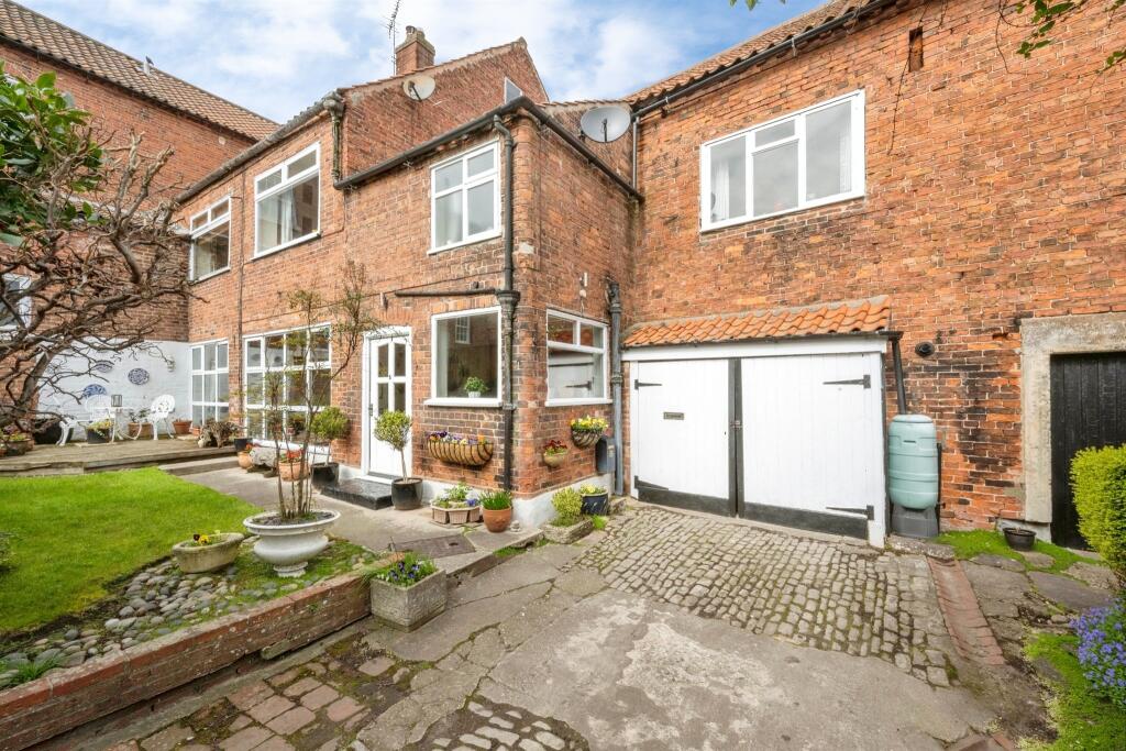 Main image of property: Crossland Gardens, Tickhill, DONCASTER