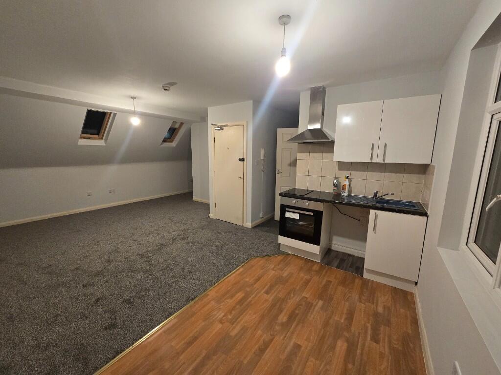 Main image of property: Brentmead Place, London, NW11