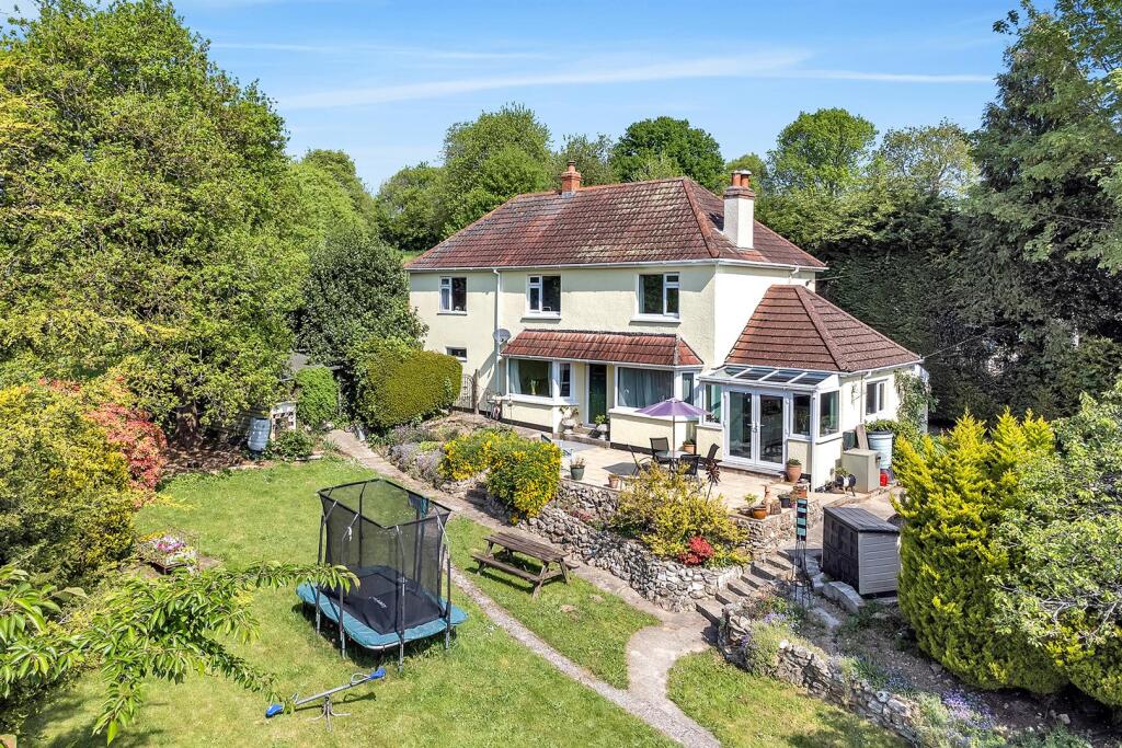 Main image of property: Wilmington, Honiton