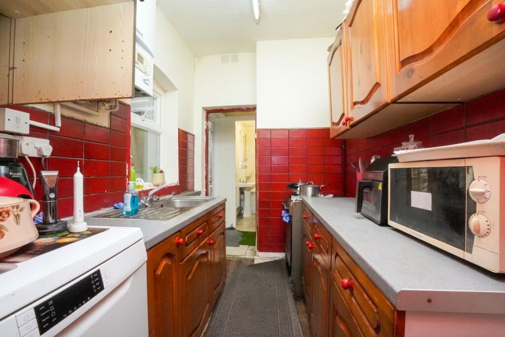 Additional image 5 of Solihull Road, Sparkhill, B11