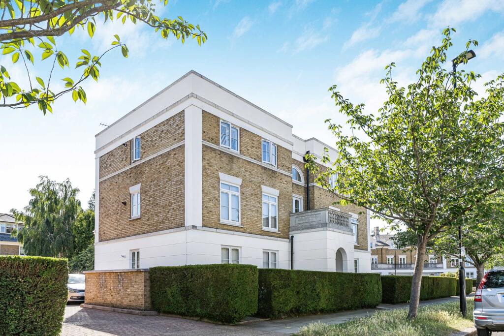 Main image of property: Fitzroy Crescent, London, W4