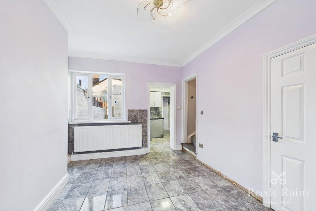 House in Sheffield, South Yorkshire - View 3
