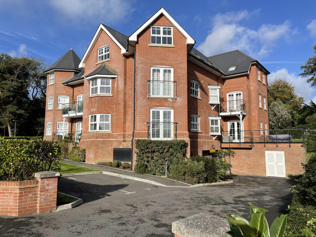 Main image of property: Inverclyde House, Lower Parkstone, Poole, Dorset