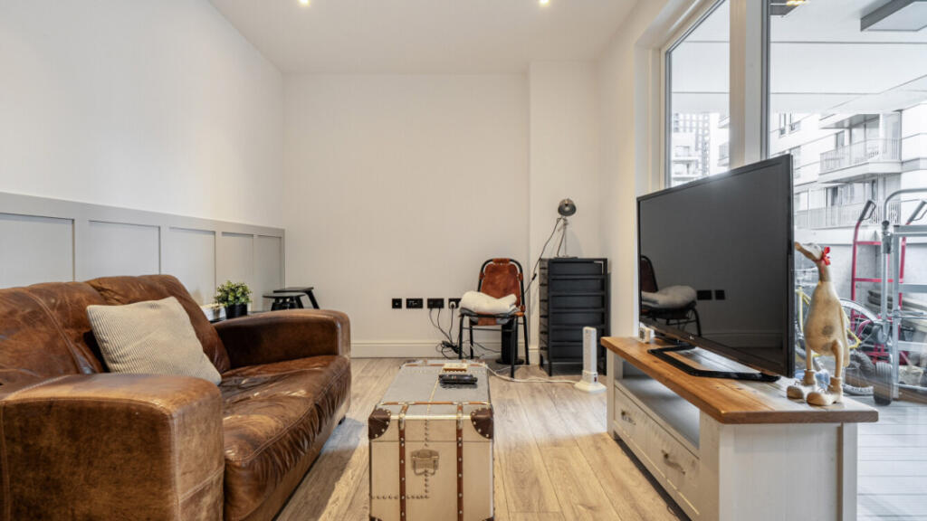 Apartment in London - View 4