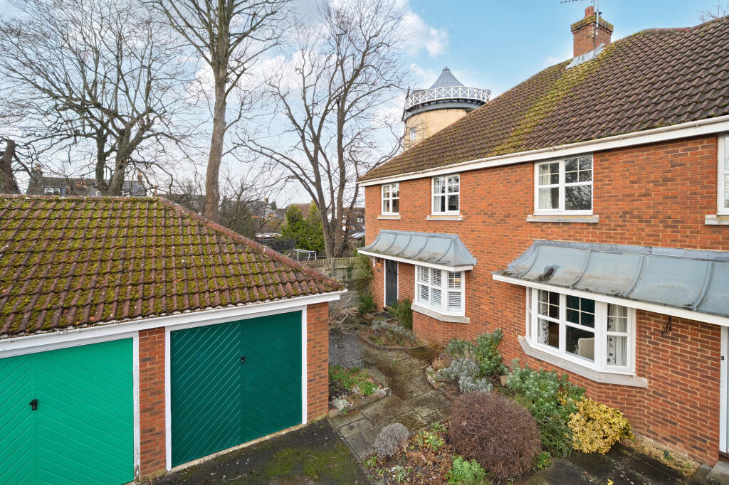 Main image of property: Mill Mead, Wendover, HP22