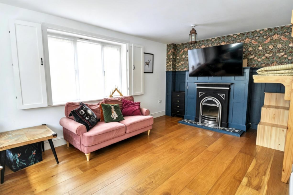 House in Charnwood, Leicestershire - View 2
