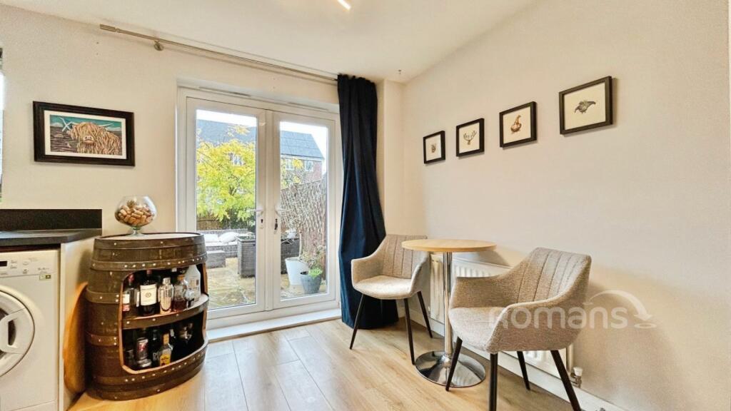 House in Basingstoke and Deane, Hampshire - View 4
